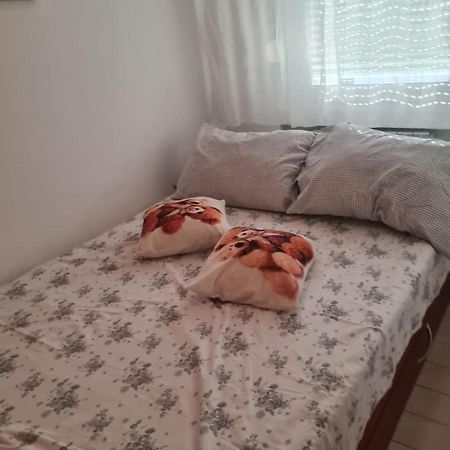 Cute Modern Apartman Zagreb Appartement Buitenkant foto